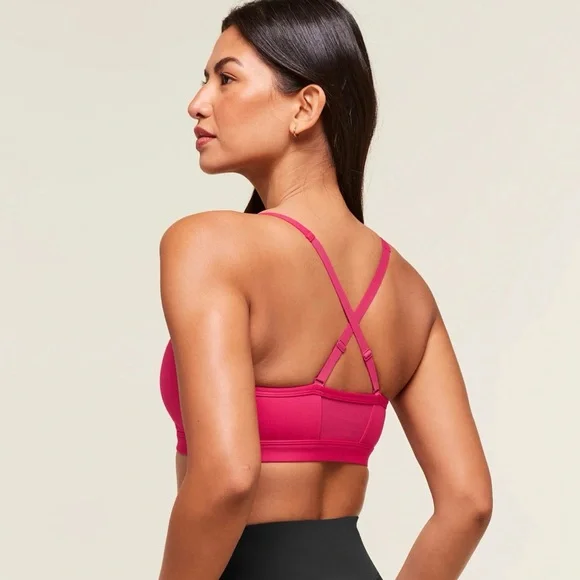 Gymshark Women's Ruched Sports Bra Pink NWT - Picture 4 of 5